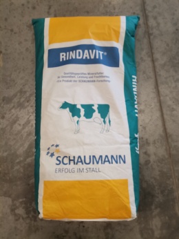 Rindavit RVI ATG witaminy dla krów mlecznych z enzymem trawiennym